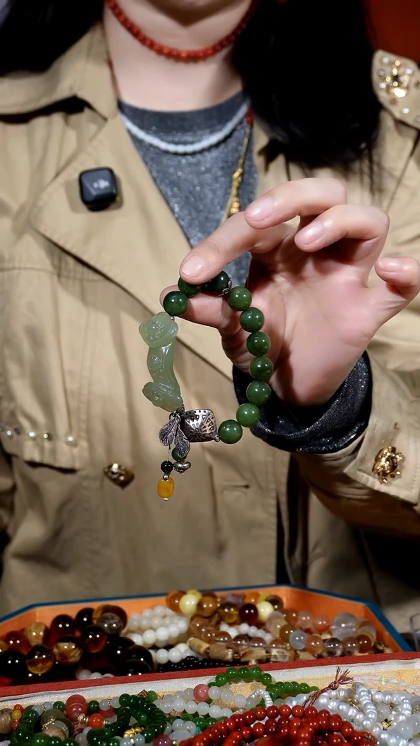 银S925镶嵌手链和田玉（碧玉）手链