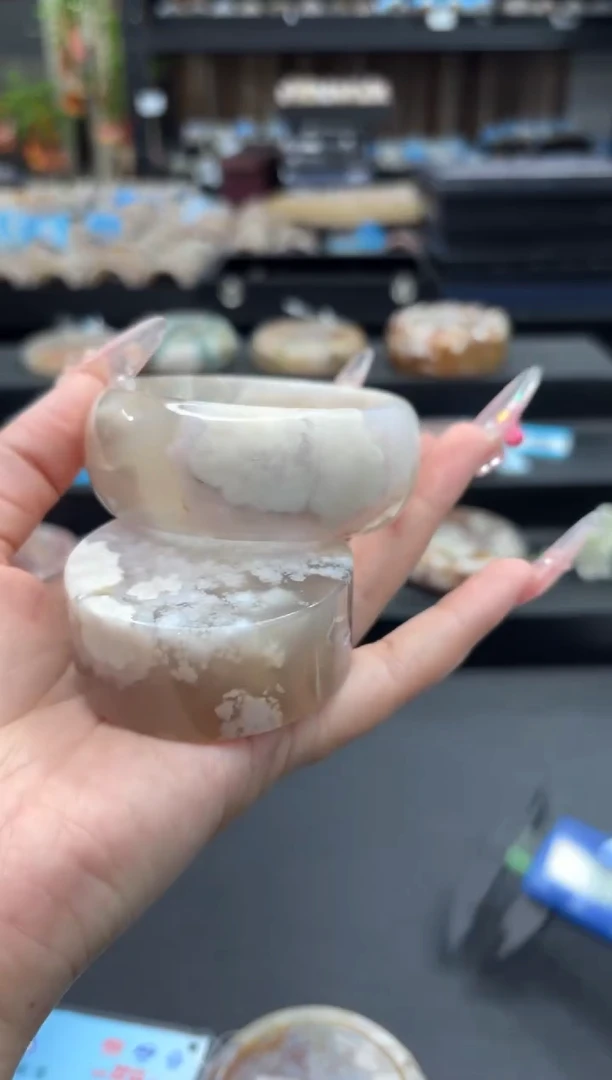 未镶嵌手镯石英质玉70(58圈赠送镯心)