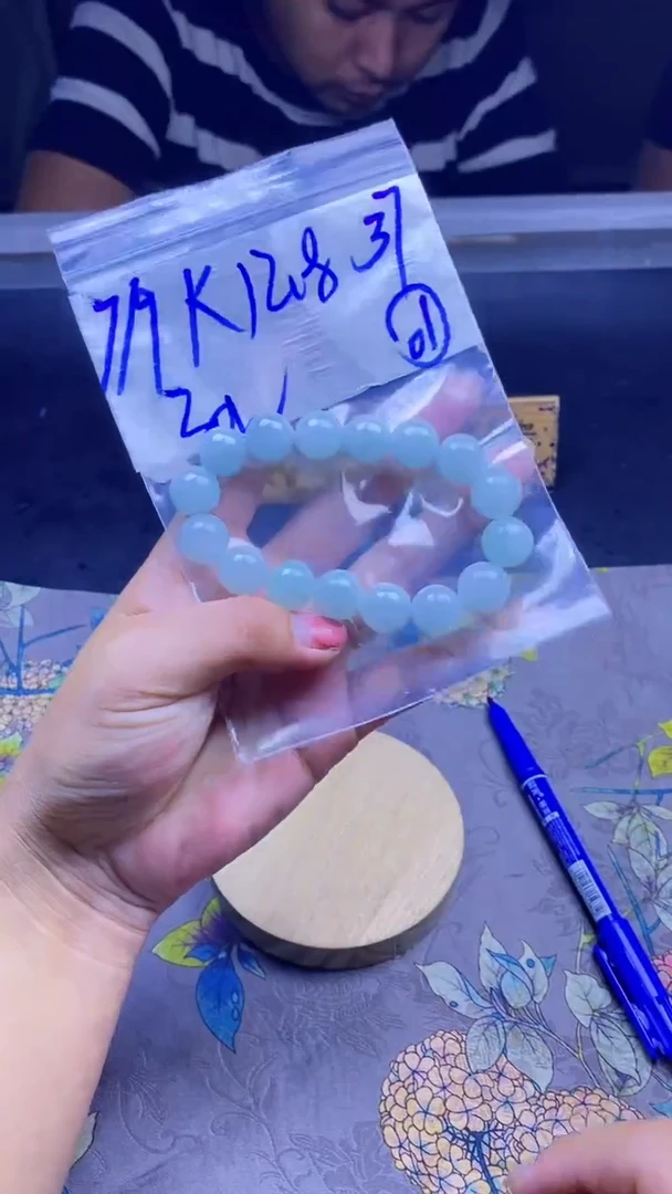 定制翡翠未镶嵌天然缅甸a货翡翠拍一发一