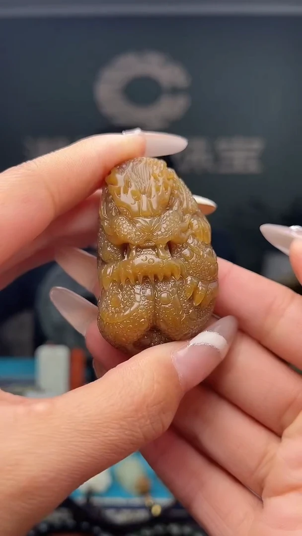 未镶嵌和田玉挂件1