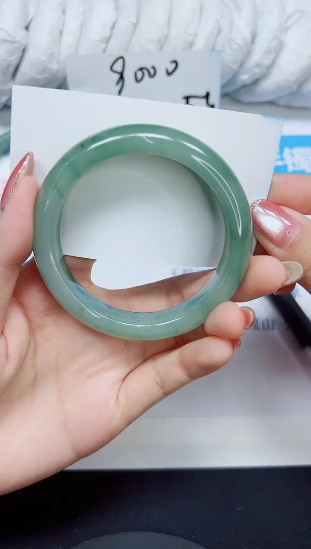 石英质玉手镯未镶嵌56/56