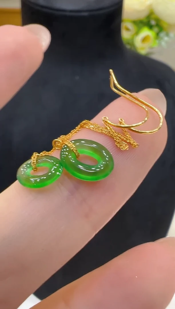 18K金镶嵌翡翠耳饰多样性团购发一件