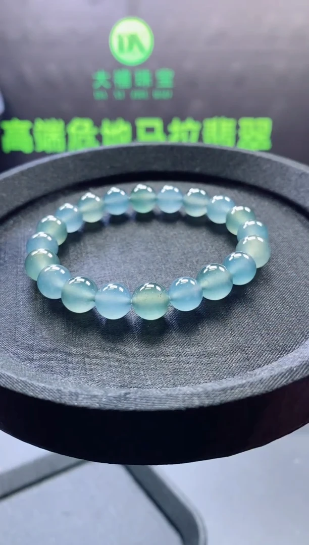 颈饰未镶嵌翡翠1054350908（卡10左右）