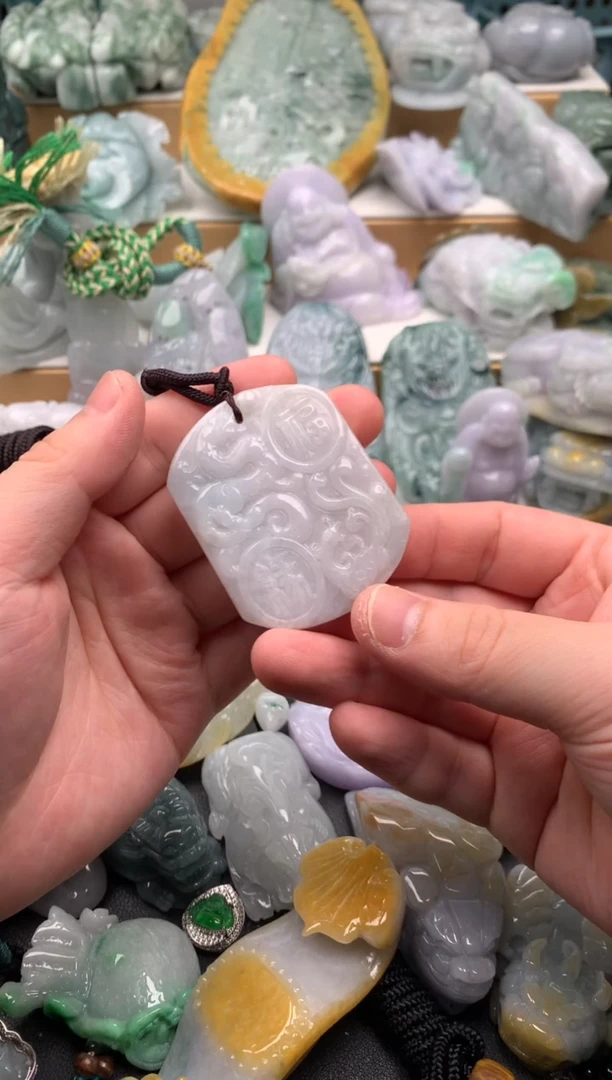 吊坠(不含链)未镶嵌翡翠1