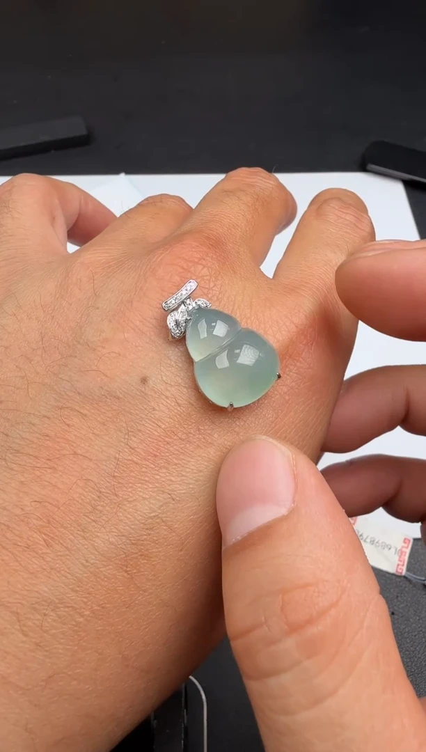 吊坠(不含链)18K金镶嵌翡翠翡翠饰品-220