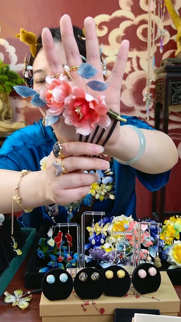 刺绣非遗纯手工绒花