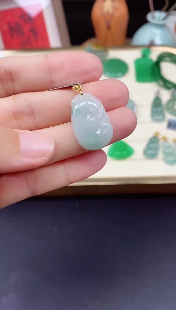 吊坠(不含链)18K金镶嵌翡翠如意18K金扣镶嵌@@CMT839-3