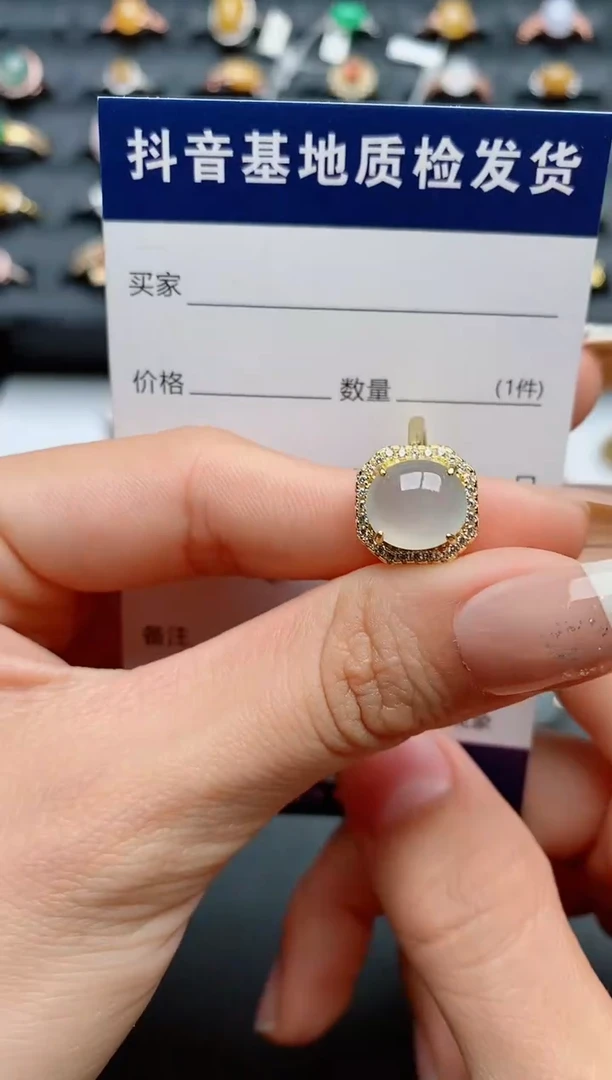 【闪购商品】翡翠戒指银S925镶嵌............
