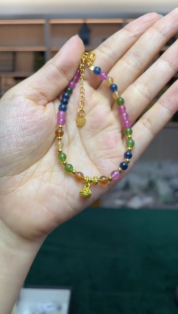 ·未镶嵌碧玺多样性发一件