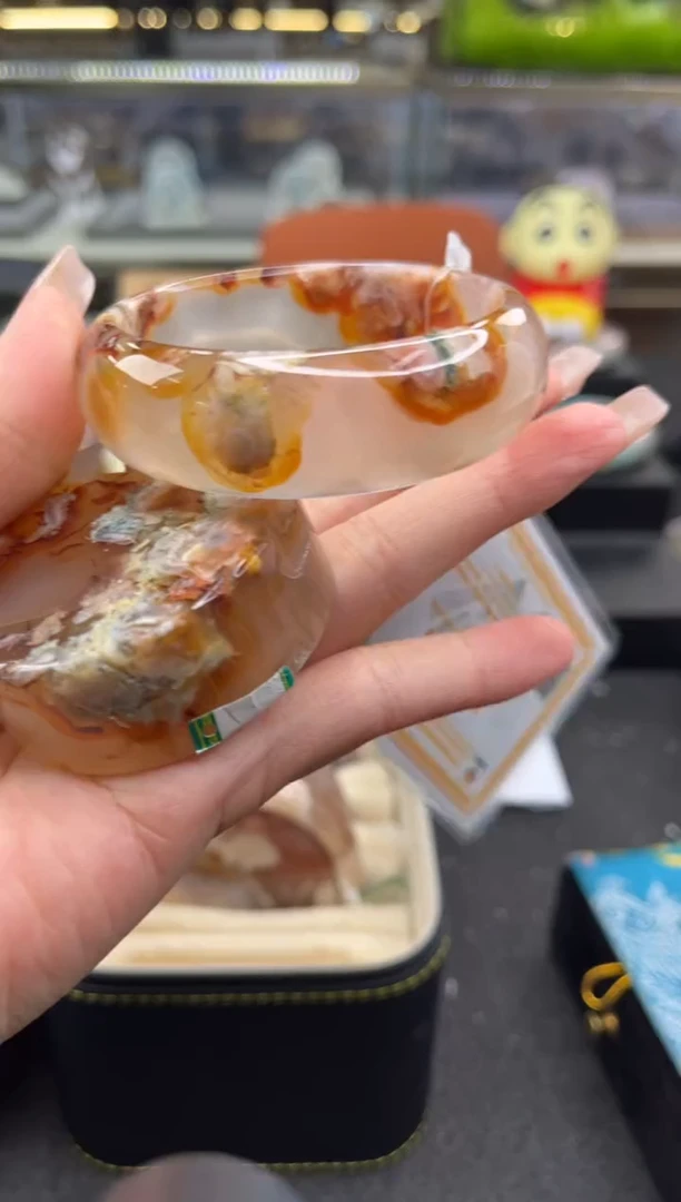 未镶嵌手镯石英质玉尘*丷圈口（赠品镯心）圈口（赠品镯心）