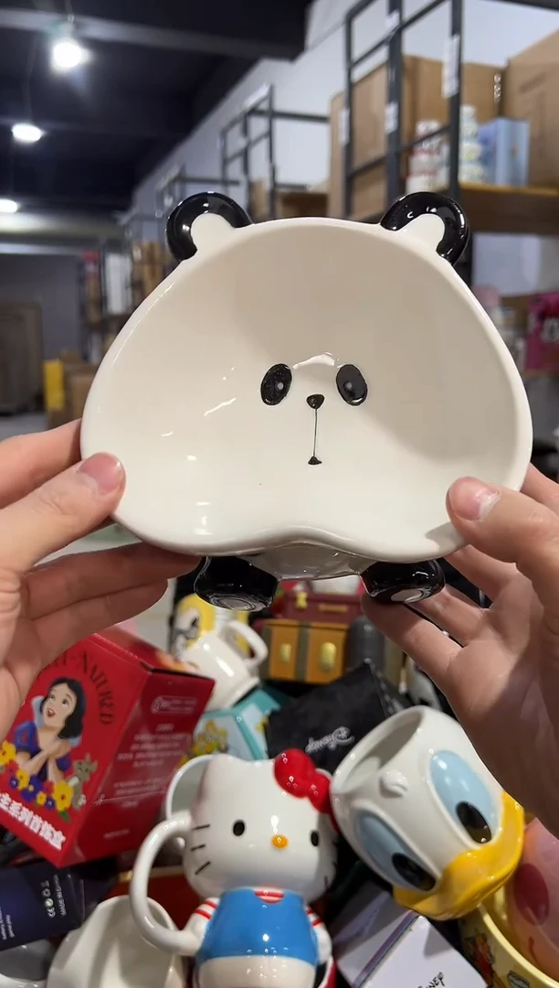 【闪购商品】杯陶瓷a款爱心熊猫狗粮碗