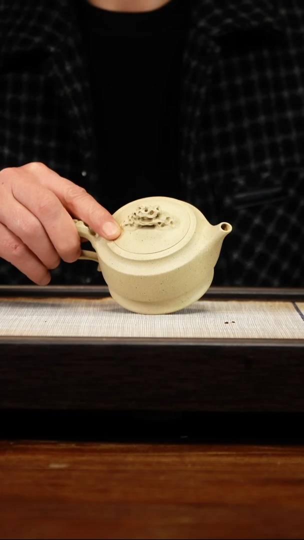 茶壶紫砂本绿磐石