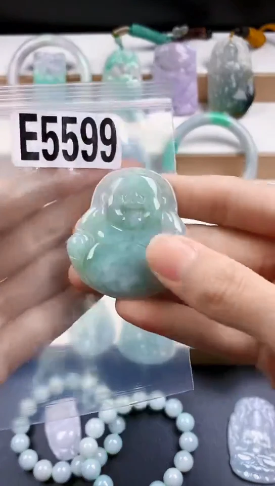 颈饰未镶嵌翡翠天然翡翠吊坠挂件