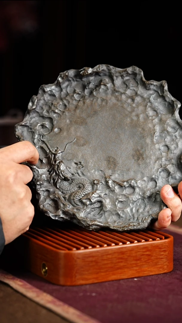 紫砂周边茶承太湖石