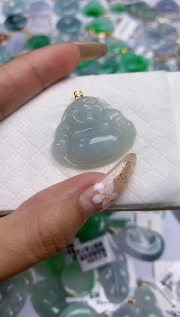 翡翠未镶嵌颈饰天然A货翡翠