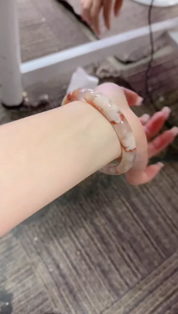 未镶嵌手镯石英质玉尘*丷圈口（赠品镯心）