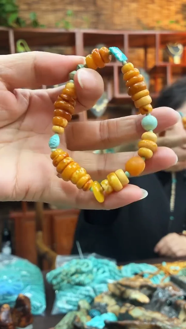 琥珀未镶嵌珠宝奇石手串