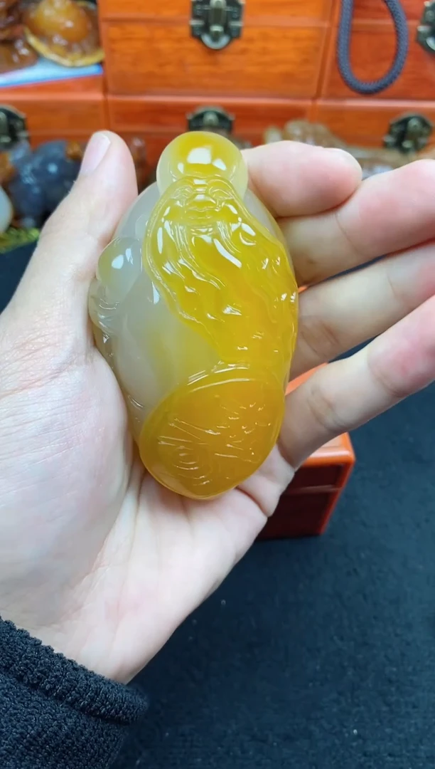 未镶嵌玛瑙/玉髓珠宝奇石兔*0