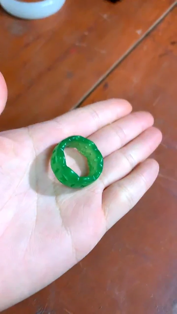 【闪购商品】翡翠戒指未镶嵌德诚精品专属摆件