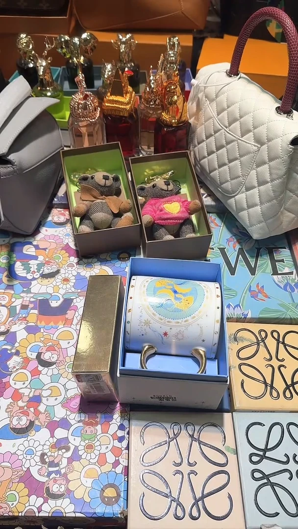 【闪购商品】瓷片1111111111111黑xx