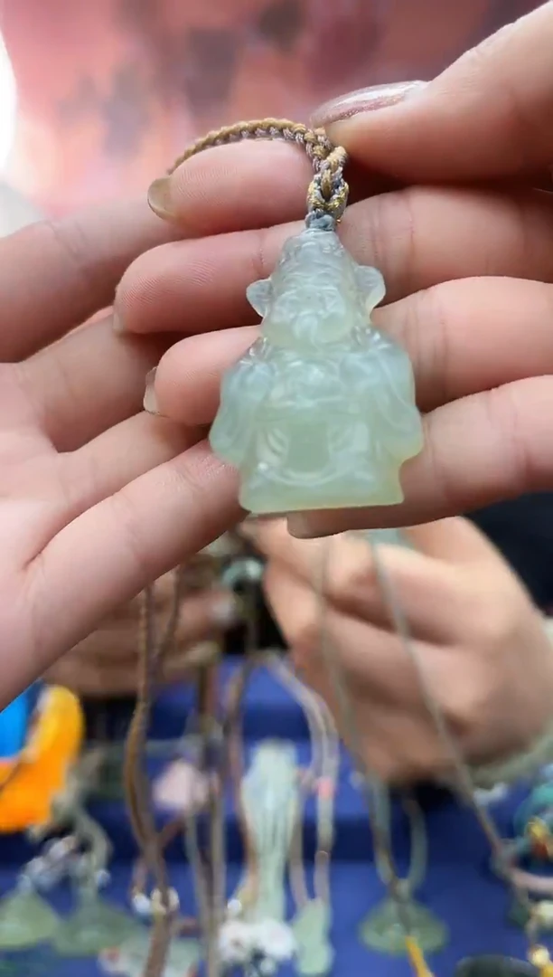 未镶嵌岫玉吊坠多样性发货其中发一