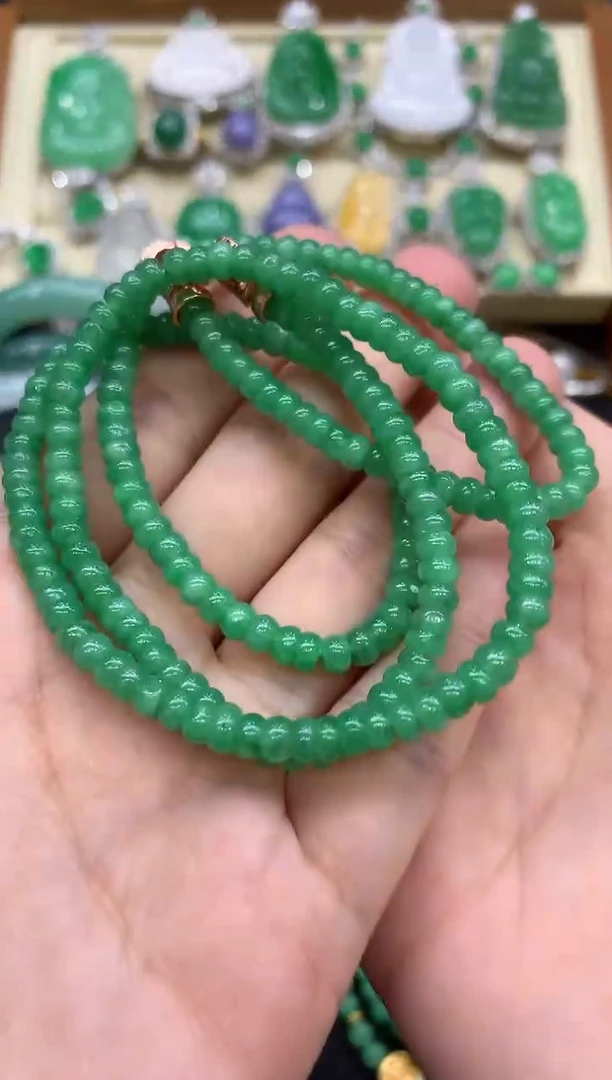 翡翠未镶嵌颈饰252-中国好珍宝