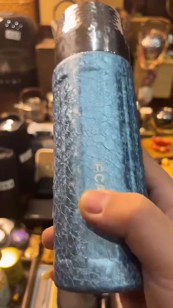 瓷片闪购商品 如图所示