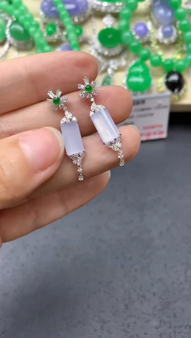 翡翠18K金镶嵌颈饰565-中国好珍宝