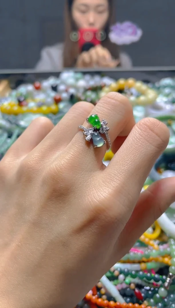 颈饰未镶嵌翡翠/Q/翡翠A货，一件也是批发价