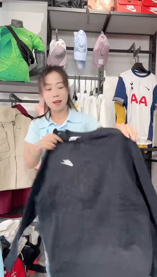 1390 编码 瑕疵款直播间过款为准 尺码