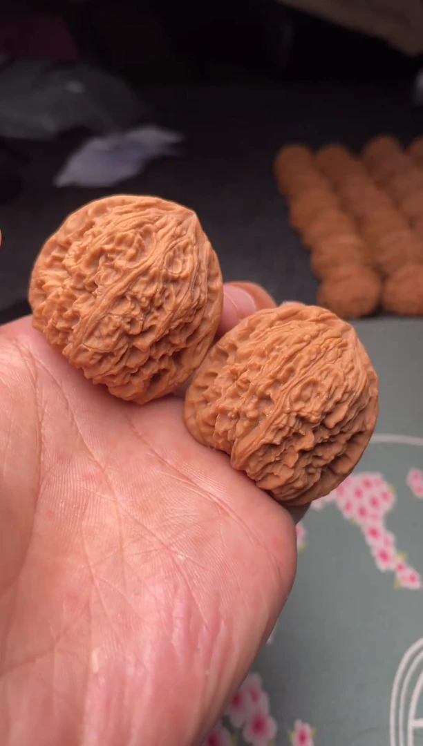 把件文玩核桃a176  南疆石  40尺