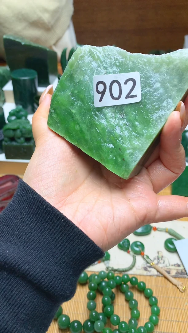 未镶嵌和田玉珠宝半成品1
