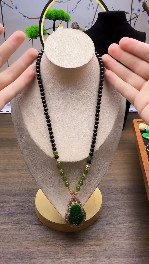 和田玉14K金镶嵌颈饰X01