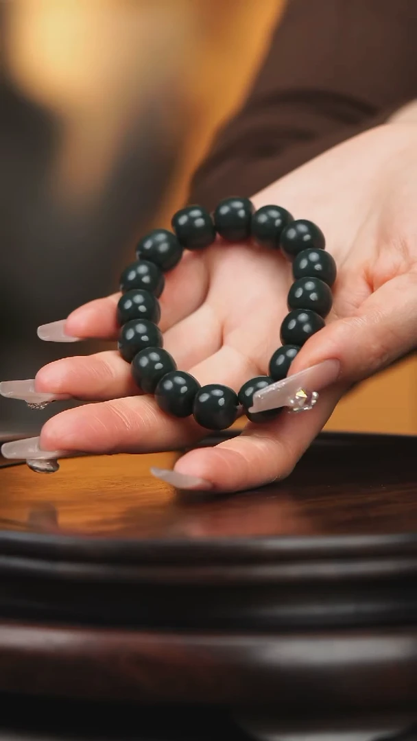 未镶嵌和田玉把件