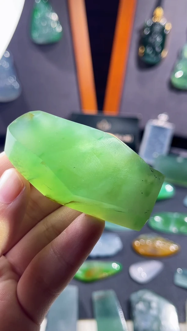 未镶嵌定制翡翠佳佳翡翠毛料定制包工包料12.8w