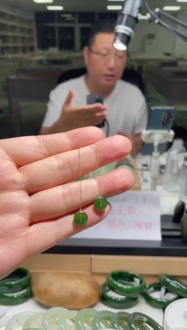 未镶嵌和田玉耳饰多样性发货其一