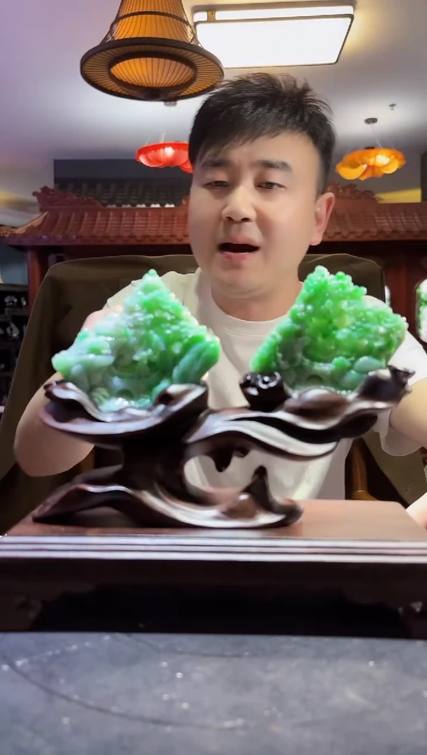 未镶嵌定制翡翠08/1102/C/山水