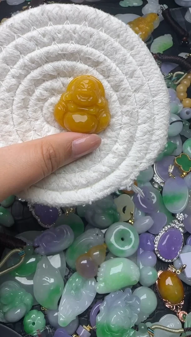 颈饰未镶嵌翡翠缅甸翡翠吊坠