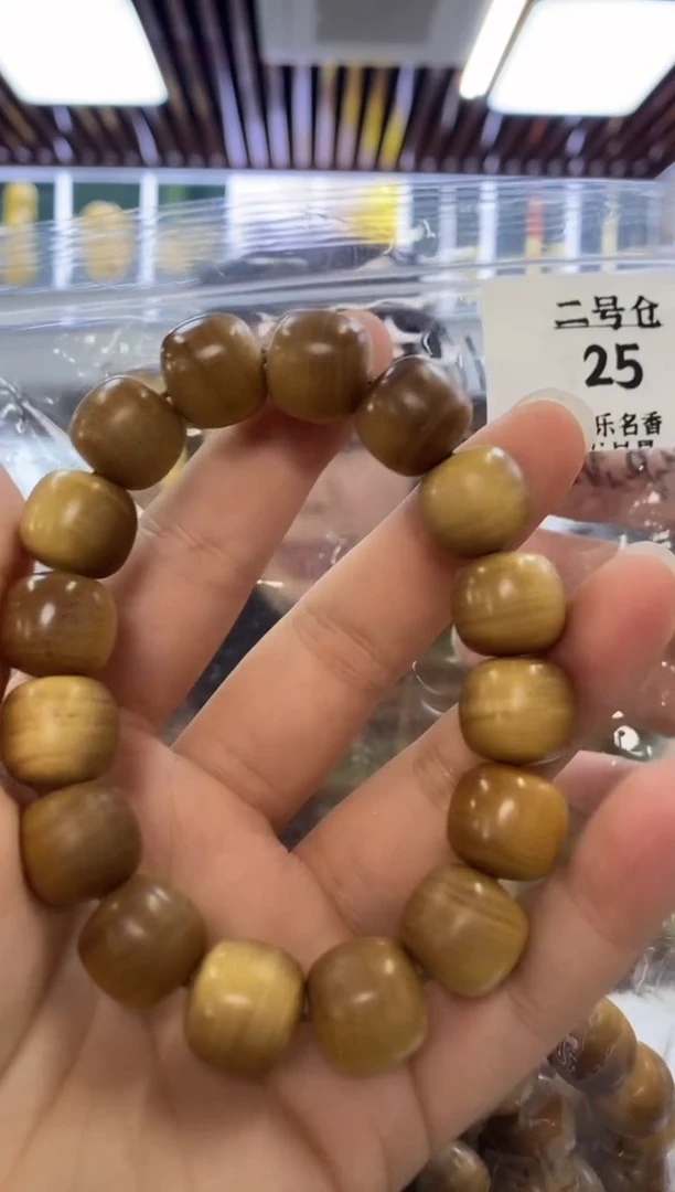 檀香木手串/手链13*14    手串 多样性发其一   2~25