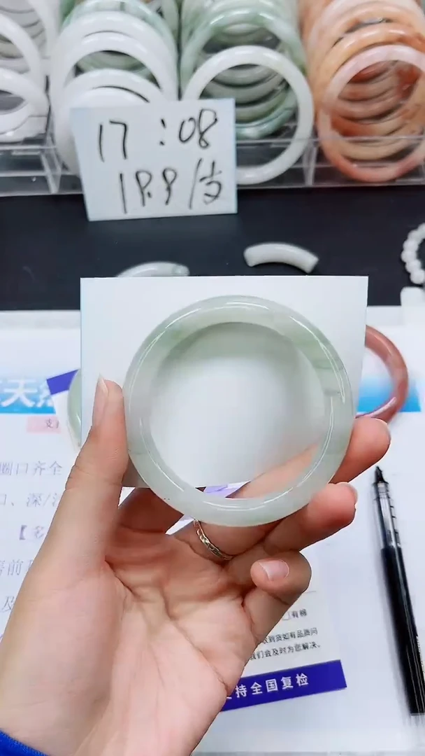 【闪购商品】石英质玉手镯未镶嵌A144-56/57