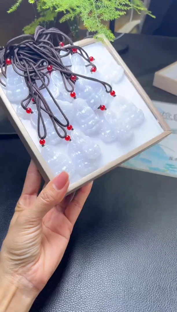 未镶嵌挂件翡翠多样性发一件R703145