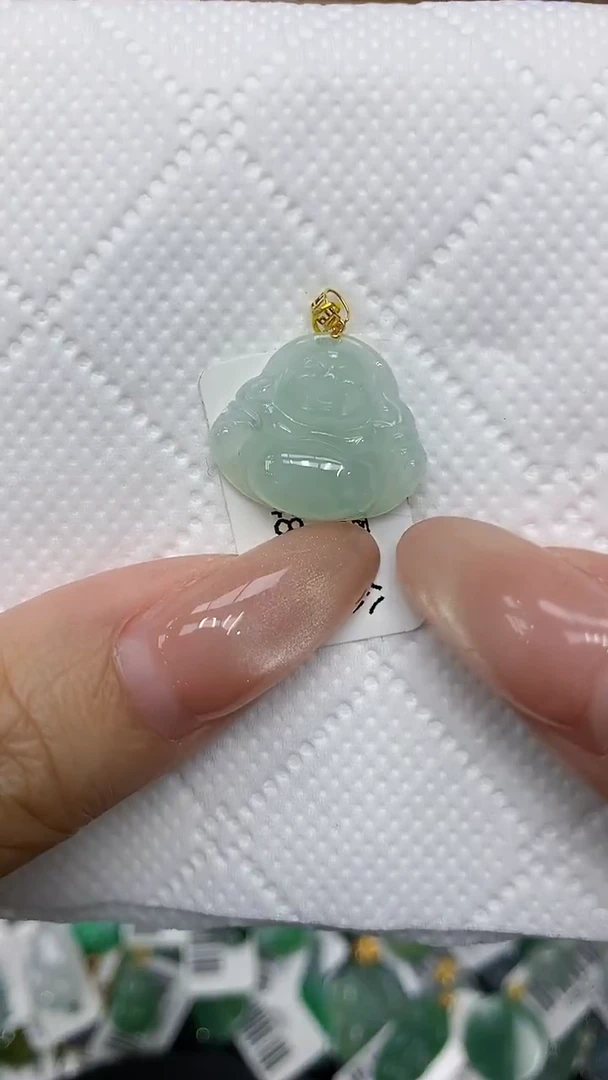 颈饰18K金镶嵌翡翠1111111111111