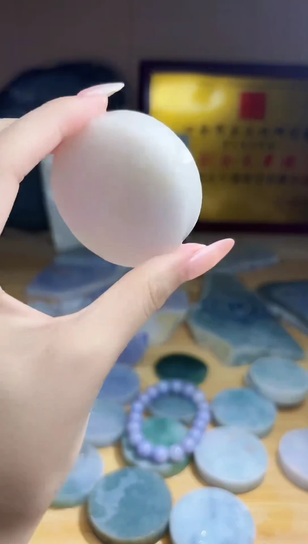 翡翠未镶嵌颈饰翡翠A货 温谭464