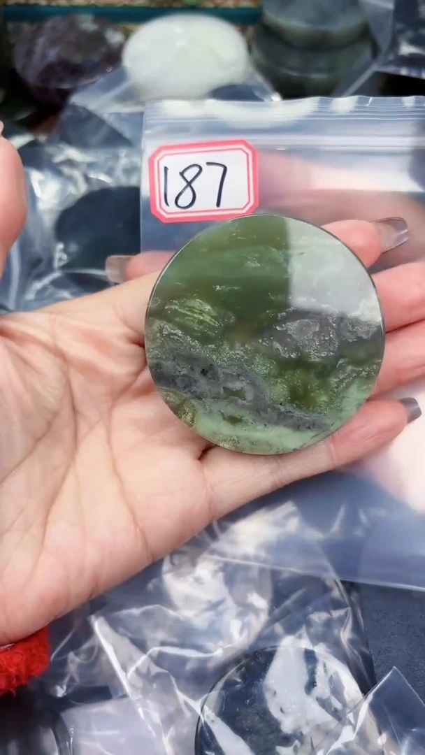 颈饰未镶嵌和田玉和田玉