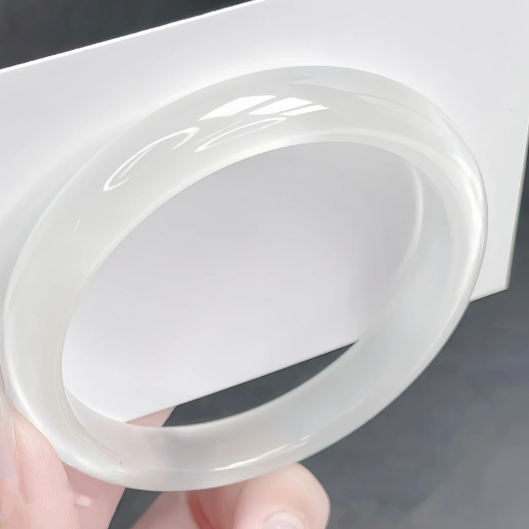 白月光手镯    优雅简约冰透款    57圈口