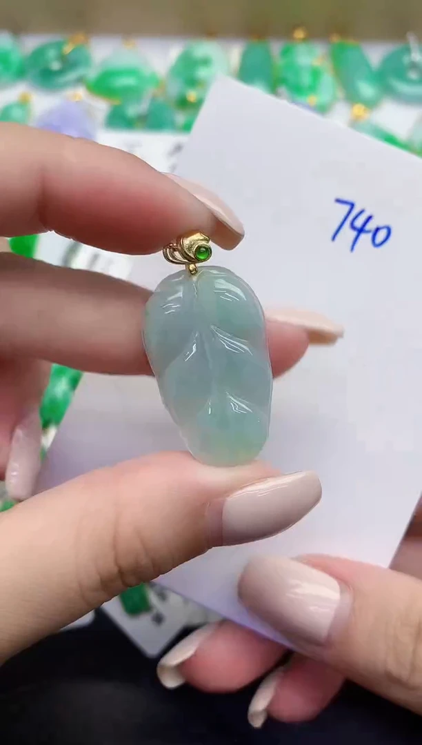 颈饰未镶嵌翡翠缅甸天然翡翠A货