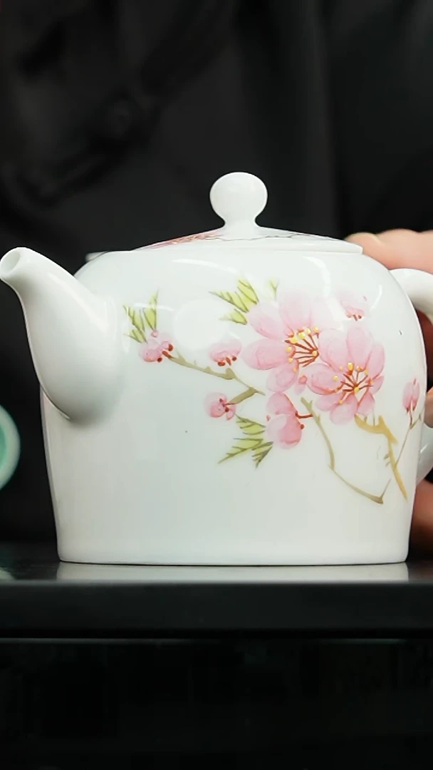 摆件景德镇的藏器