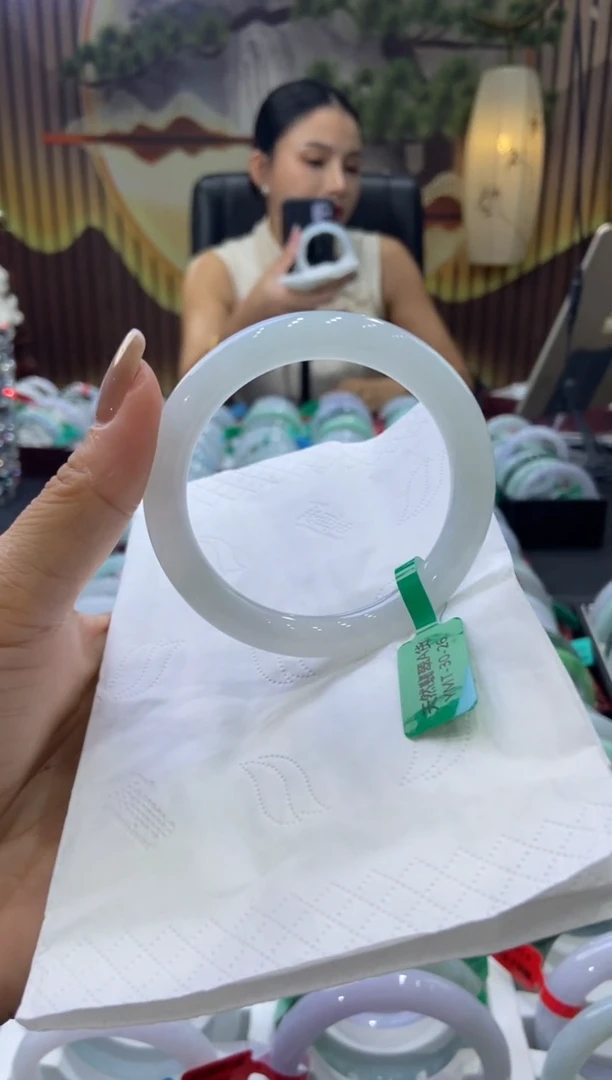 未镶嵌手镯翡翠00006264