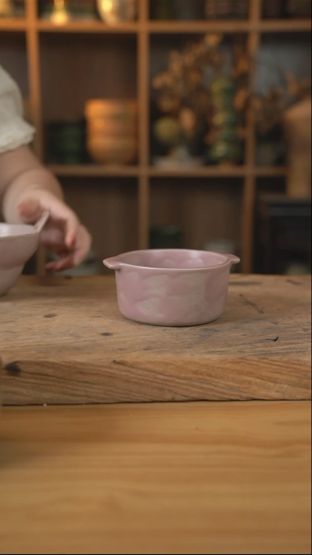 粉色系列的双耳早餐碗