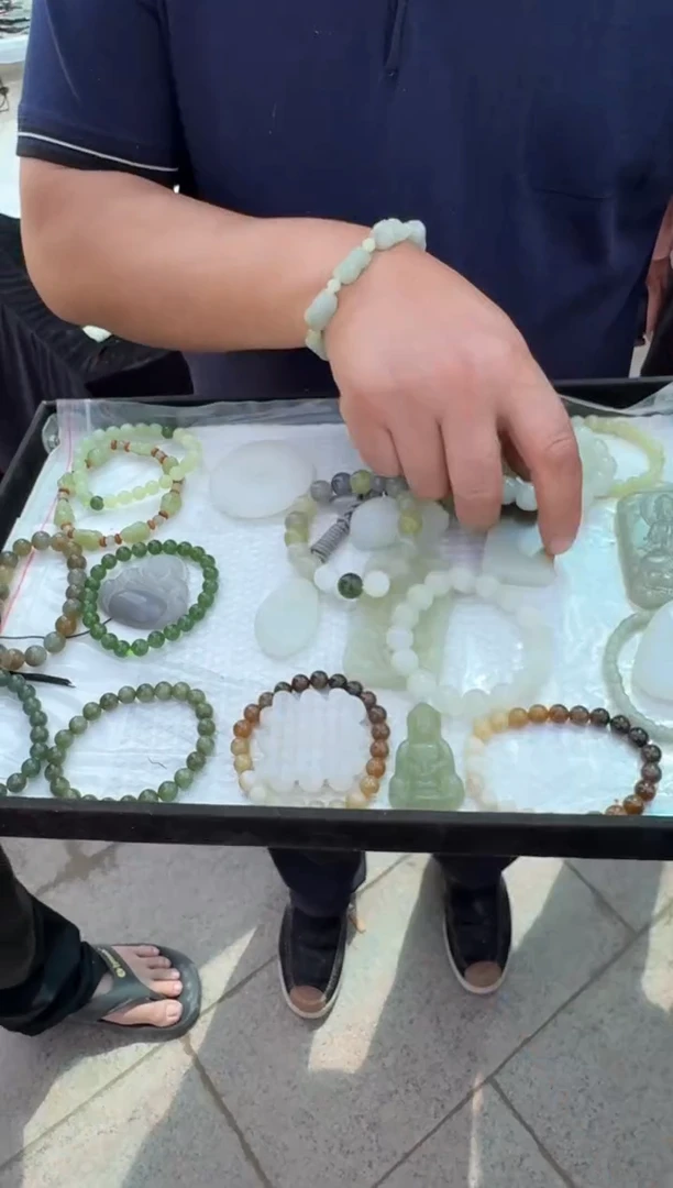 和田玉未镶嵌挂件和田玉